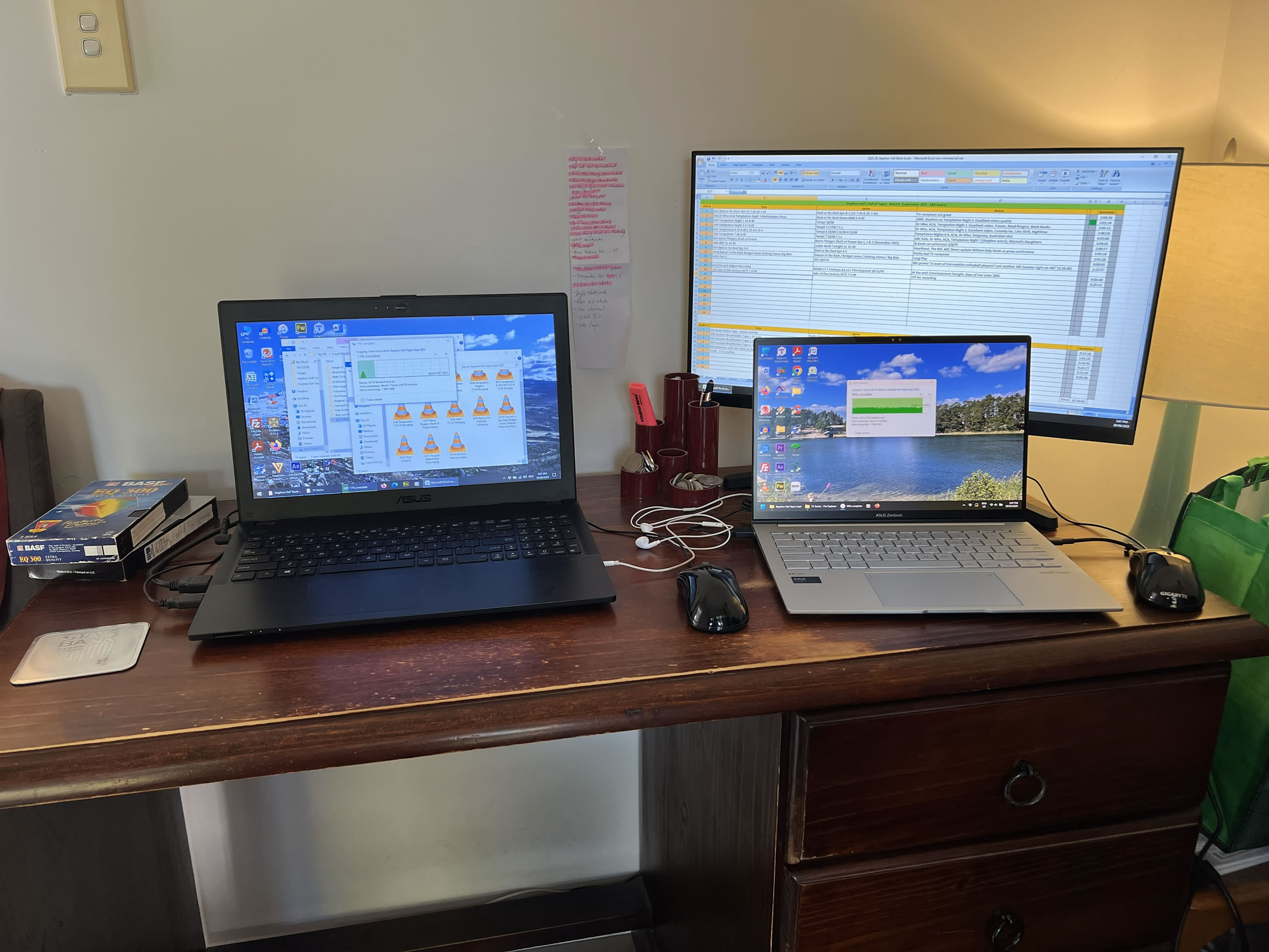 My 2017 ASUS laptop vs my 2025 ASUS laptop, 29 September 2025